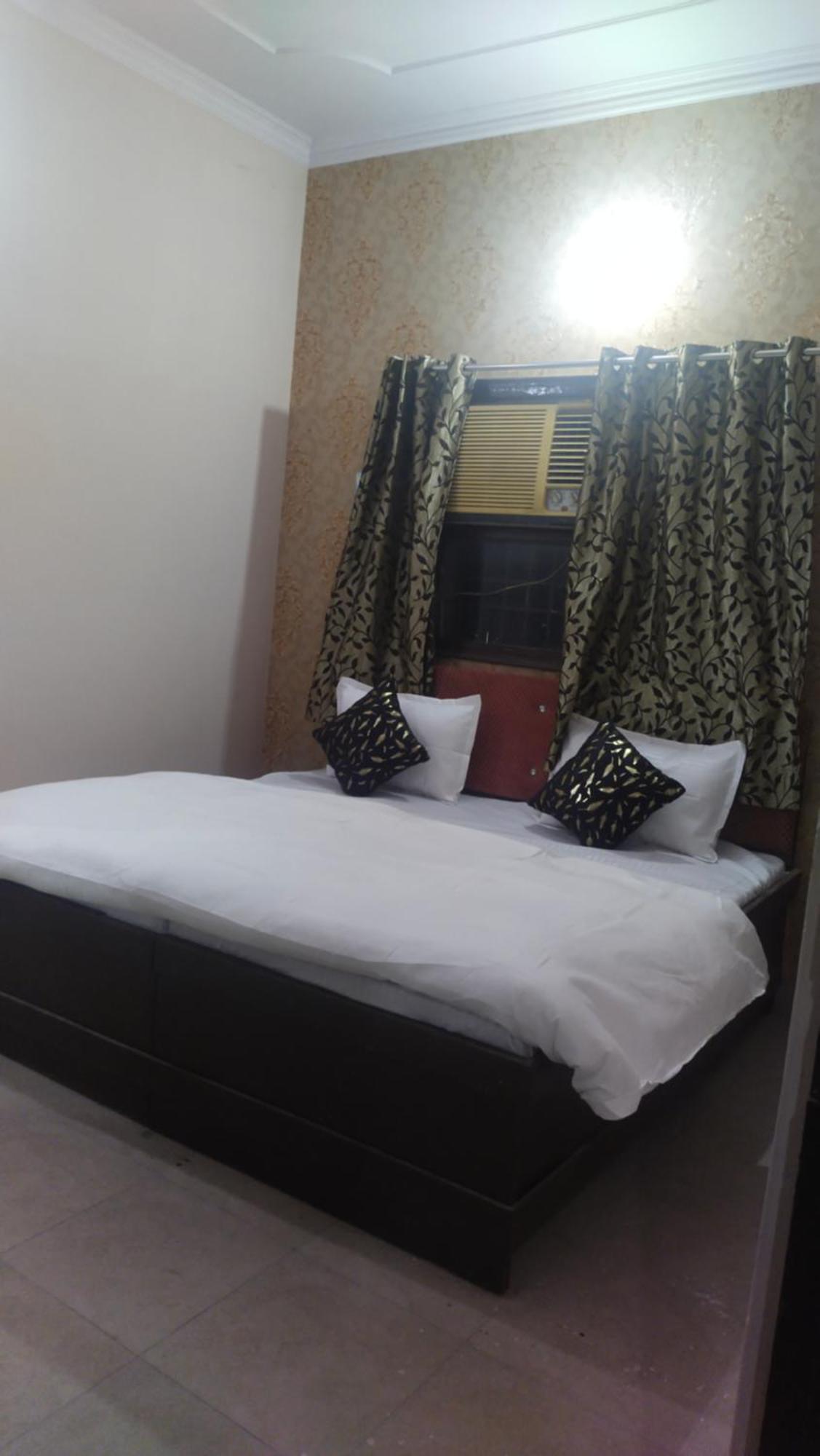 Hotel Dream Taj Family Rooms 200Mtr From Taj Mahal Agra  Dış mekan fotoğraf